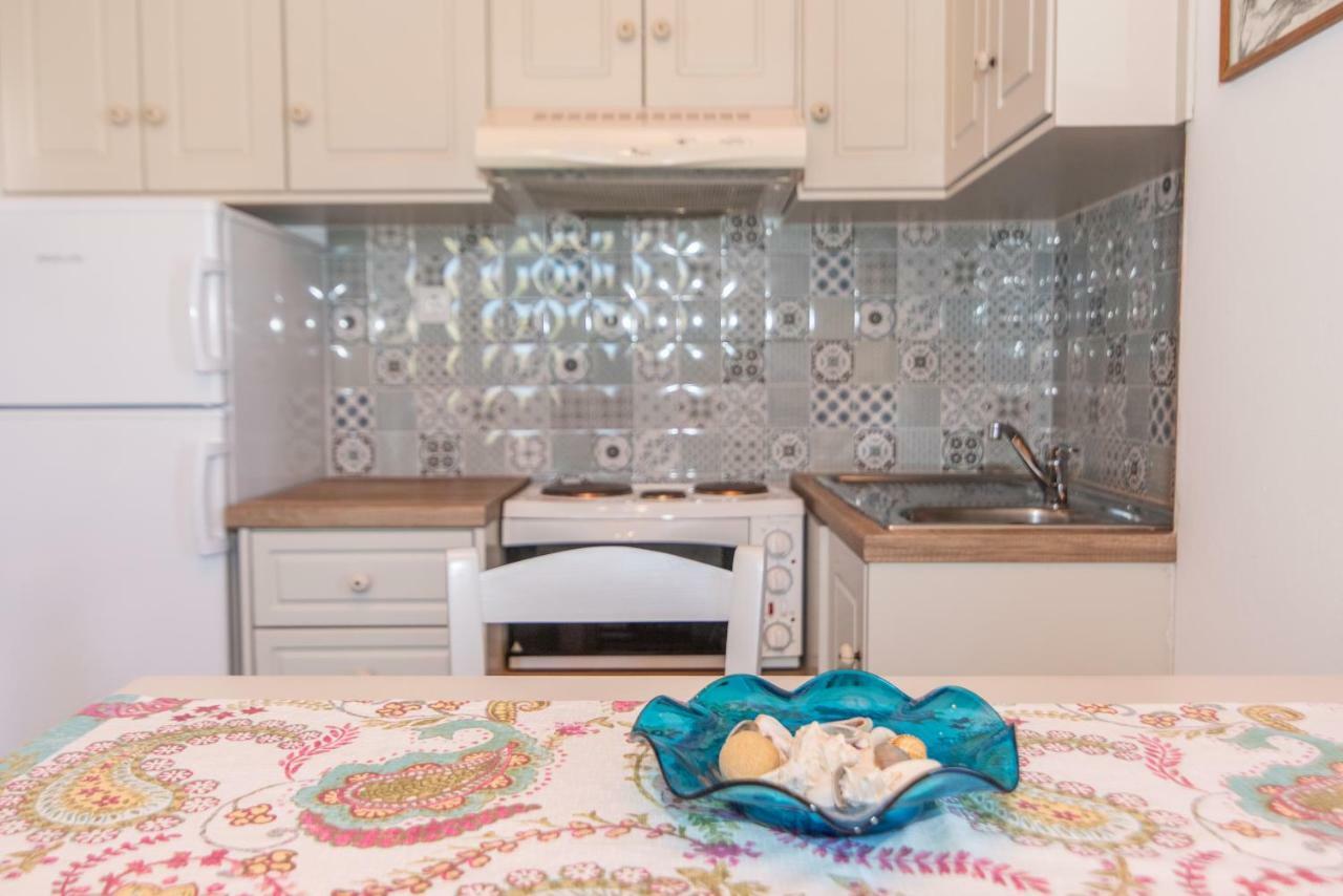 Albatross Holiday Apartments Агиос-Состис Экстерьер фото